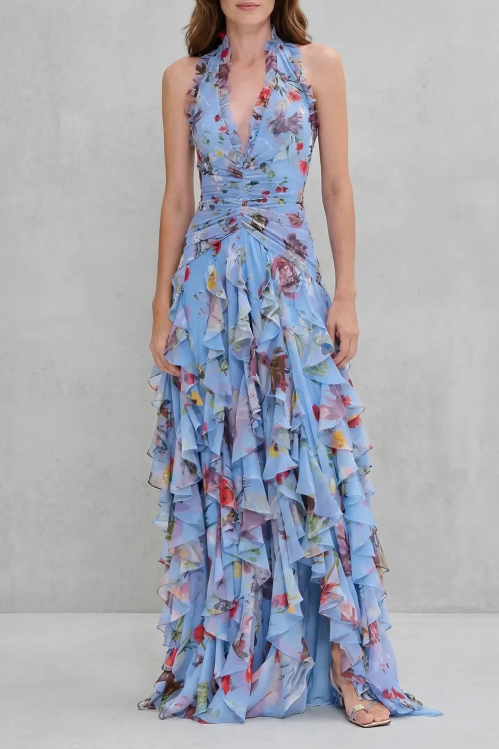 Belladina | Vestido largo romántico con cascada de rosas y escote halter