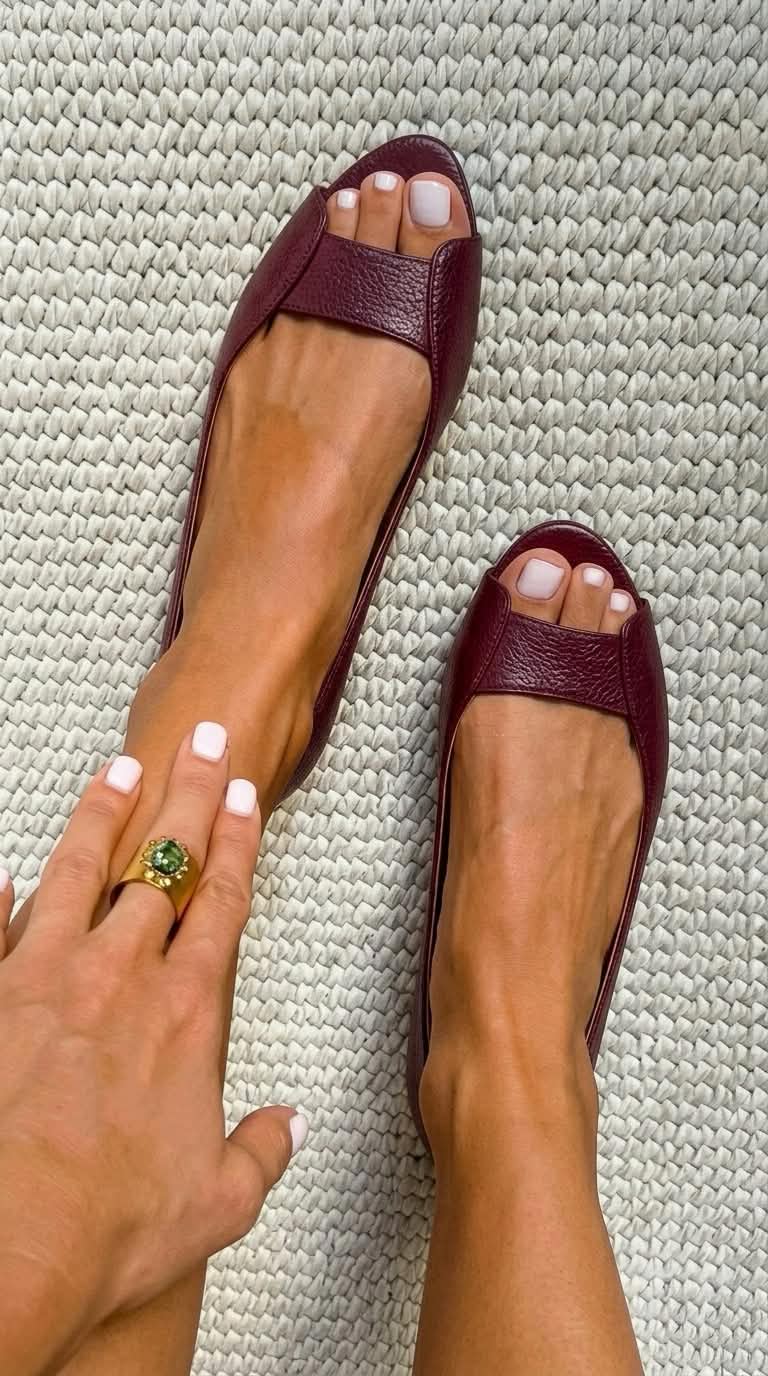 Adelina -Sandalias Doradas Comfort Chic