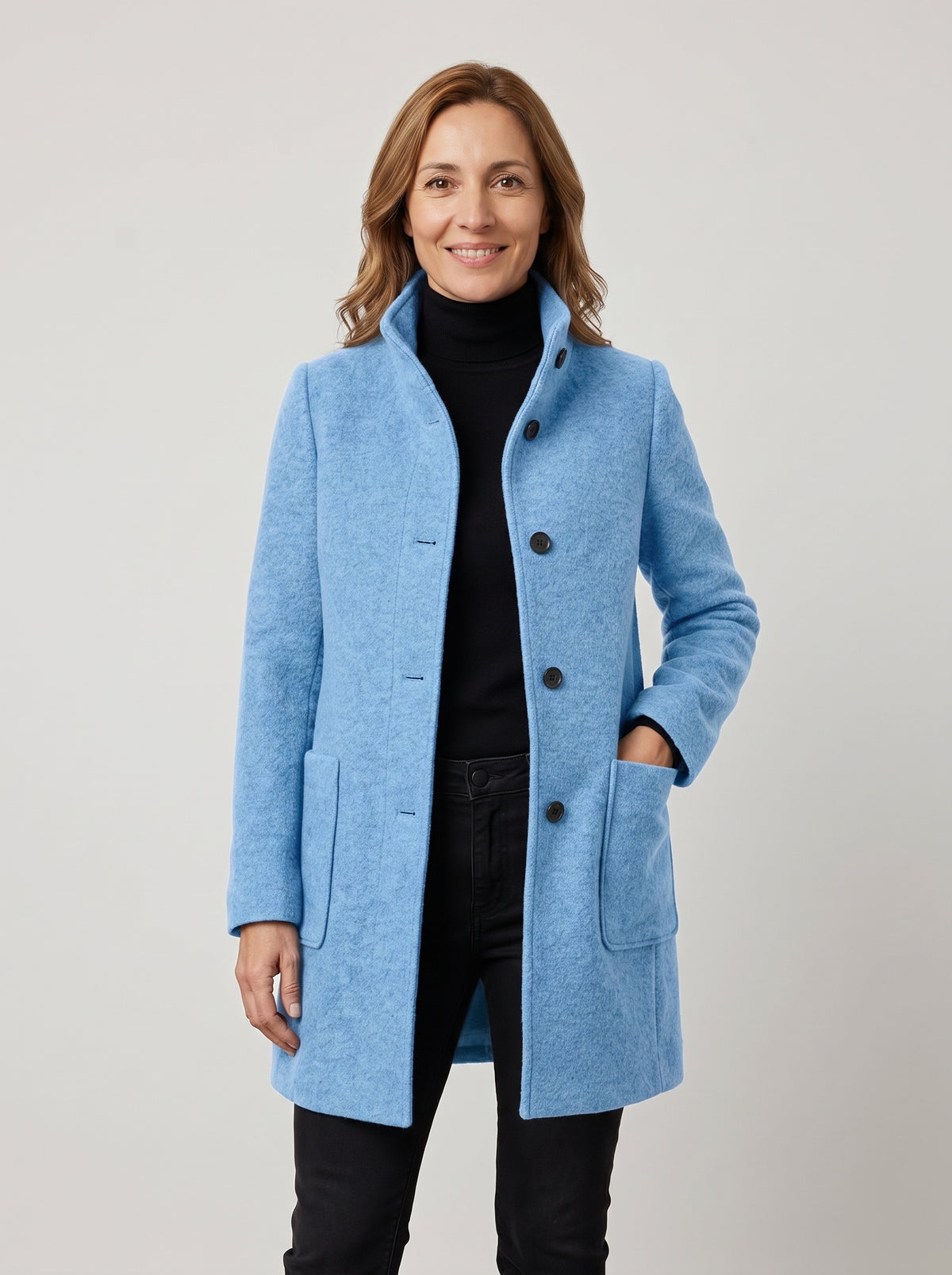 Abrigo bouclé con cuello alto – Azul claro