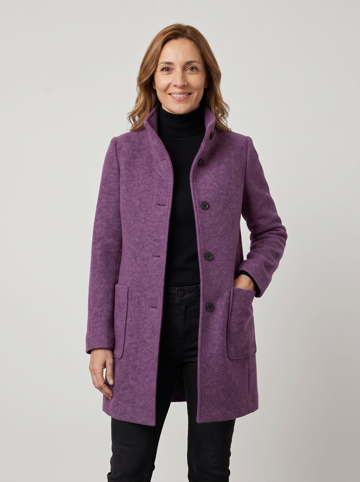 Abrigo bouclé con cuello alto – Morado